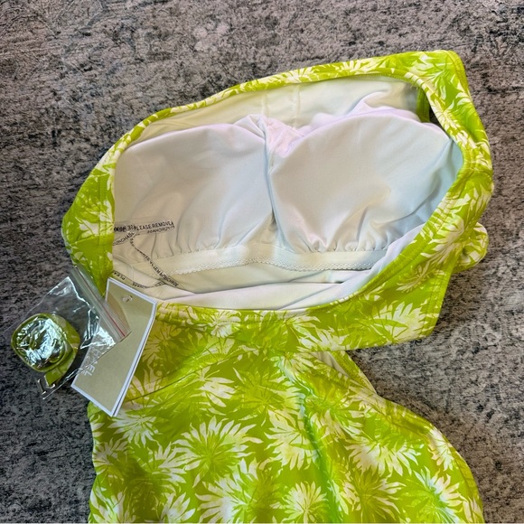 🆕 Michael Kors One-Shoulder Cutout Swimsuit in Lime Green Floral - Picture 3 of 5